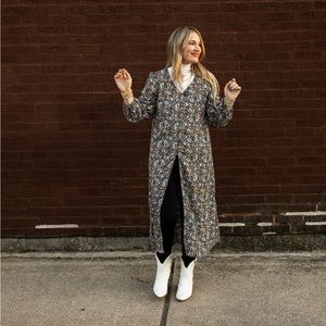 Brand new with tags Harlow duster by Vada Winter sz large